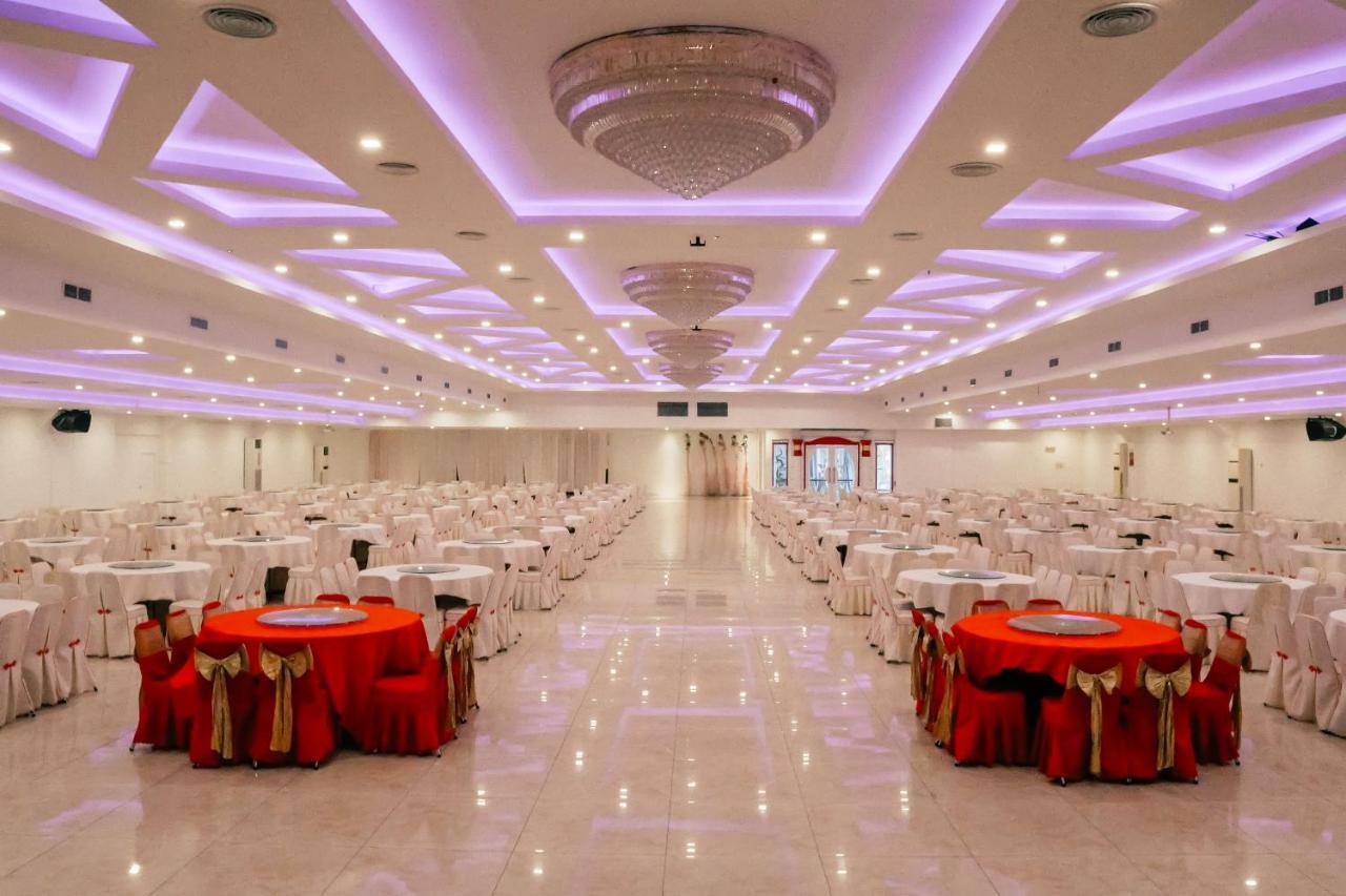 Grand Sydney Hotel Batam ภายนอก รูปภาพ