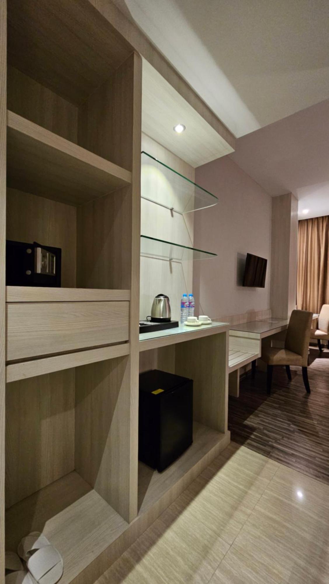 Grand Sydney Hotel Batam ภายนอก รูปภาพ